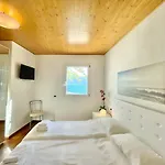 D1mora Nautilus - Incredible Location At Villa