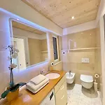 D1mora Nautilus - Incredible Location At Villa