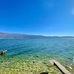 D1mora Nautilus - Incredible Location At Villa *